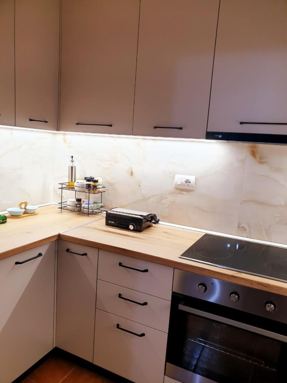 2 Apartamento Tirana